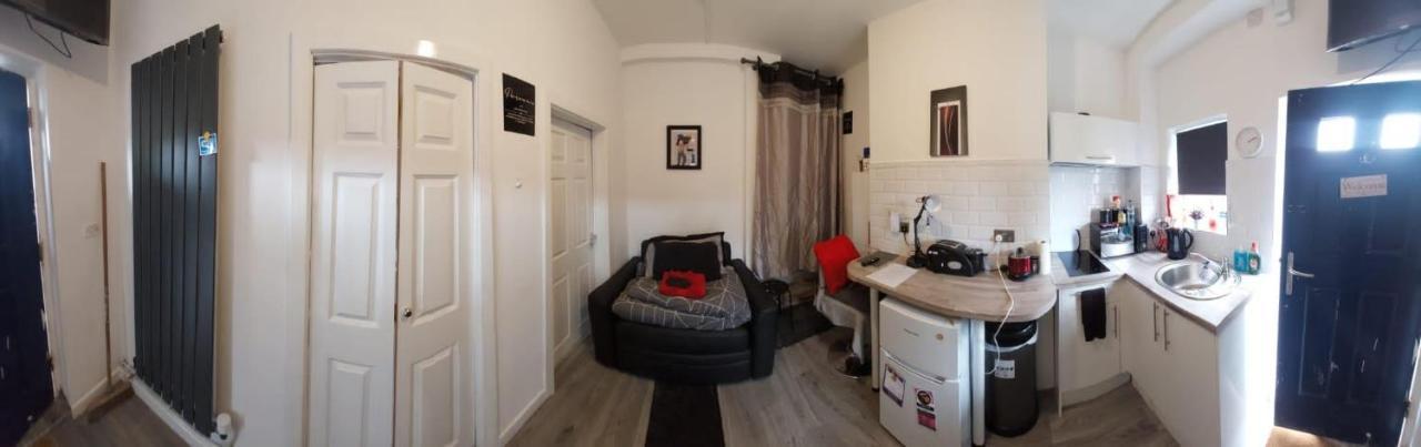 Ferienwohnung Limpenny Garden Flat Nottingham Exterior foto